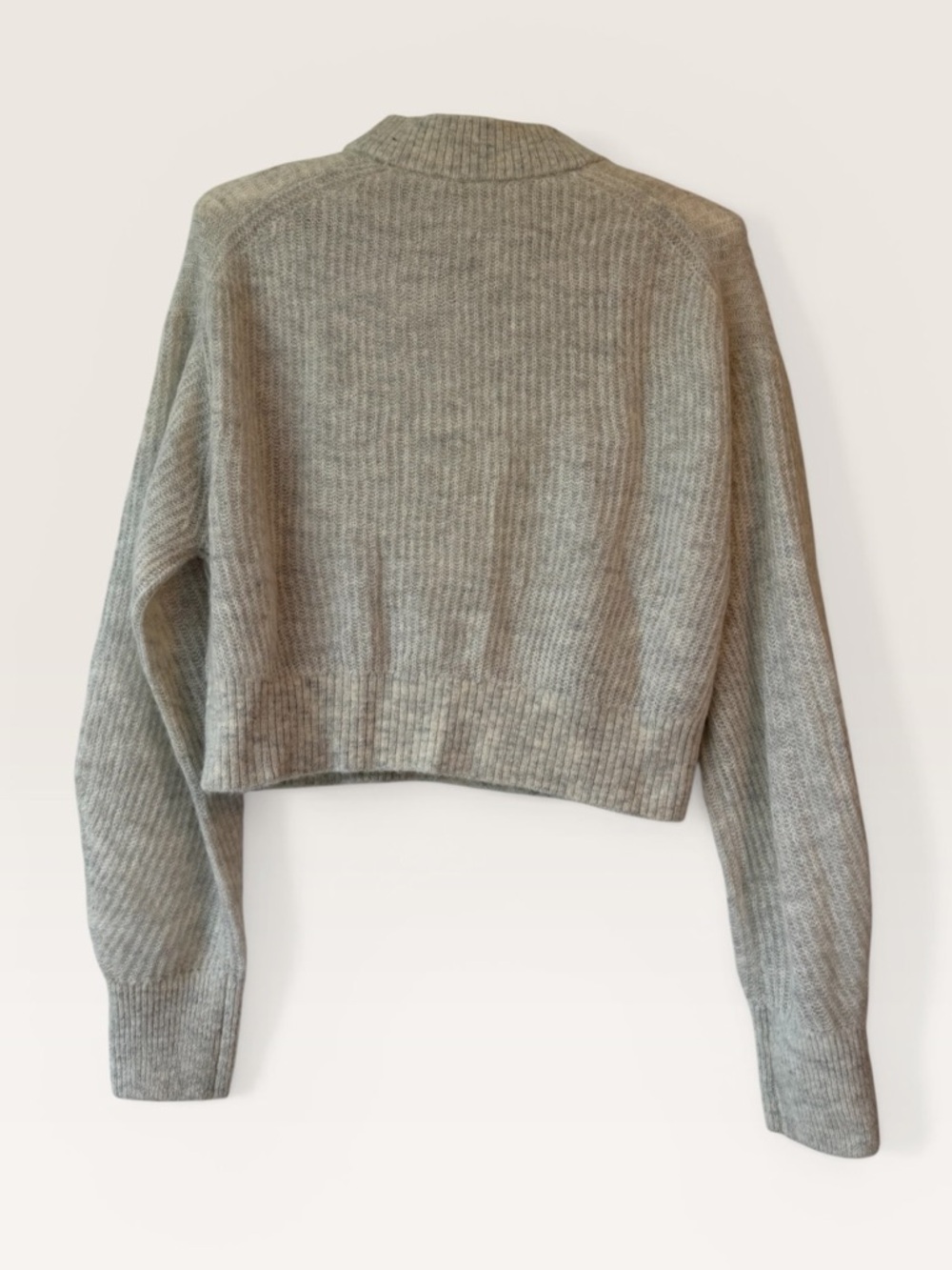 Everlane Light Beige V-Neck Ribbed Knit Sweater size medium - Picture 2 of 7